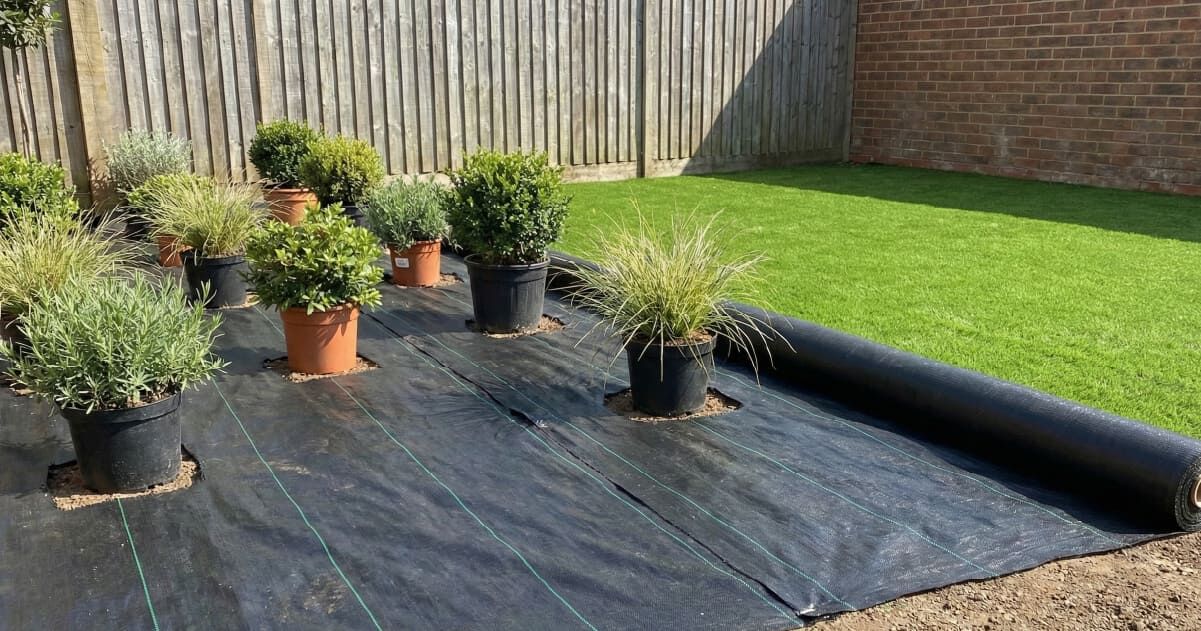 como-limpiar-cesped-artificial-mantenimiento-3