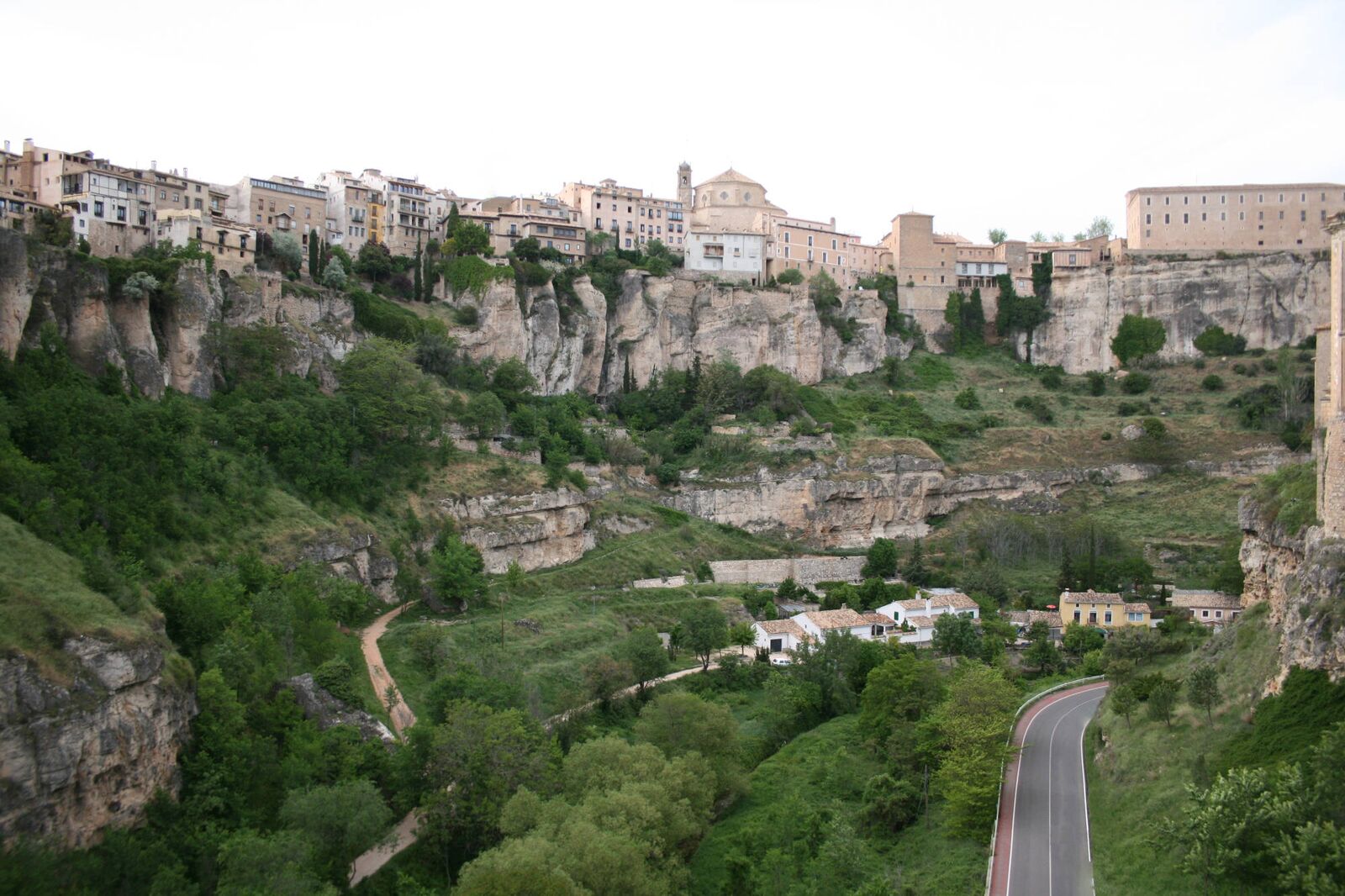 Vistas aéreas del municipio de Cuenca.